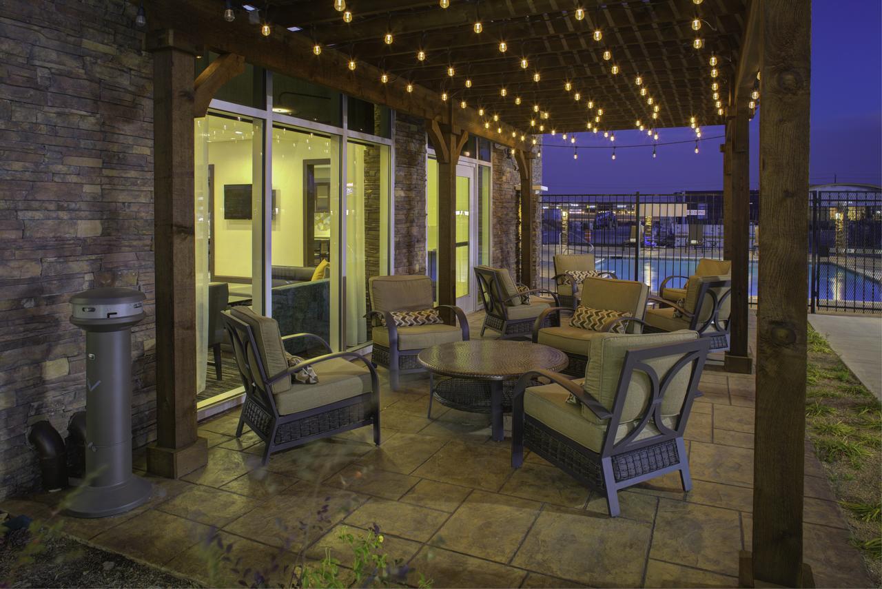 Hyatt Place Dallas/The Colony Exterior photo